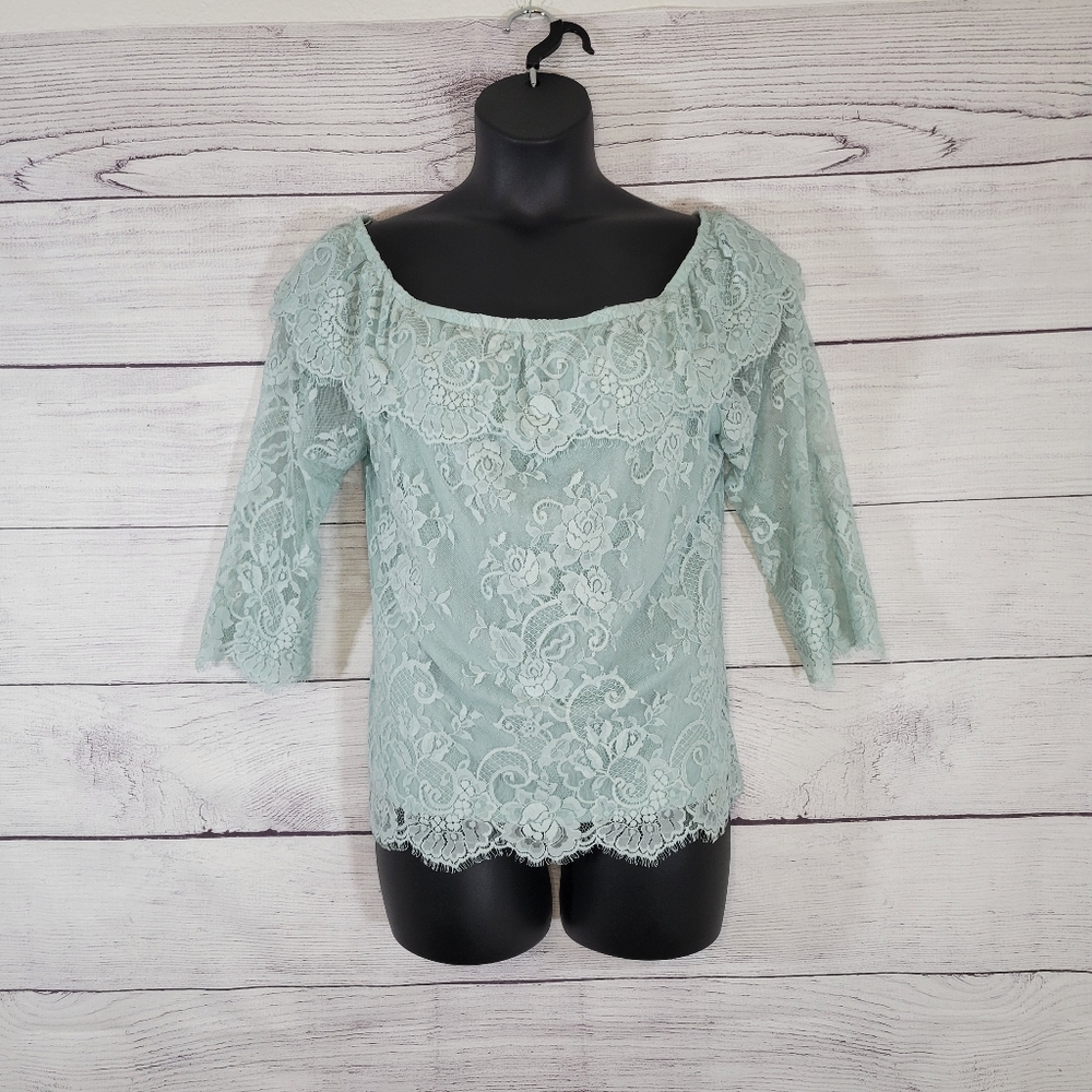 White House Black Market Seafoam Lace Blouse Top Sz Lg